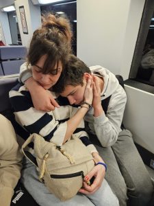 adisgua-tren