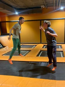 adisgua-jump